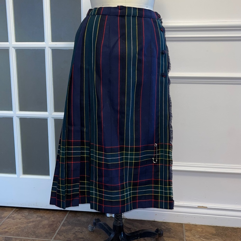 Plaid wool skirt.